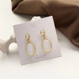 Daiiibabyyy New Korea Oval White Woman Jewelry Eardrop Earrings Cat's Eye Stone Moonlight