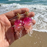 Daiiibabyyy  1Pairs Ocean Sweet Starfish Gradient Jellyfish Acrylic Earrings for Ladies Cute Summer Vacation Style Ear Jewelry Accessory