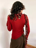 Daiiibabyyy  Retro Spicy Girl Style Niche Instagram High End Lace Patchwork Design Sexy Twisted Hollow Out V-neck Base Shirt