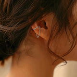 Daiiibabyyy  Gothic Spider Ear Clip Dark Style Women's Spider No Ear Hole Ear Bone Clip Trendy Coldness Style Sweet Cool Versatile Earrings