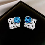 Daiiibabyyy  Inlaid Rhinestone Square Hollow Pearl Earrings for Women 2025 Exquisite Temperament Stud Earring Luxury Designer Jewelry