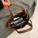 Daiiibabyyy  Stylish Handbag, Unique Bucket Classic Shopping Tote Bag, Soft PU Litchi Pattern Basket Women Shoulder Bag with Cute Pendants