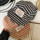 DAIIIBABYYY  -  Japanese Niche Striped Patch Design Baseball Cap for Men and Women Spring and Autumn Five-panel Short Brim Flat Edge Sports Hat