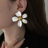Daiiibabyyy  Exaggerated Glossy Flower Earrings for Women in Europe and America Stud Earring Light Luxury Temperament Fashionable Jewelry