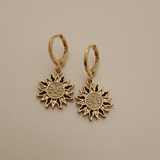 Daiiibabyyy Delicacy Gold Daisy Sunflower Hoop Earring Endless Hoops Dangle Simple Everyday Holiday Gift for Her Bridesmaid Women Jewelry