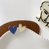 Elegant French Retro Matte Heart Small Earrings for Women Fashion Paint Ear Nails Metal Statement Earrings 2021 Trend Jewelry daiiibabyyy