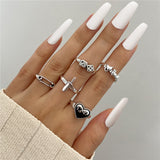 17KM Vintage Waves Cross Chain Rings Set For Women Punk Poker Infinity Flower Heart Finger Rings 2021 Trend Jewelry Party daiiibabyyy