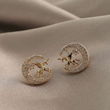 Korean New Design Fashion Jewelry Exquisite Pearl Zircon Women Earrings Delicate Moon Horse Cute Animal Stud Earrings Wholesale daiiibabyyy