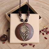 Vintage Fashion Winter Long Sweater Chain Necklace Handmade Wooden Round Pendant Necklace Famale Bijoux Collier Jewelry Gifts daiiibabyyy
