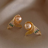 Korean New Design Fashion Jewelry Exquisite Pearl Zircon Women Earrings Delicate Moon Horse Cute Animal Stud Earrings Wholesale daiiibabyyy
