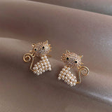 Korean New Design Fashion Jewelry Exquisite Pearl Zircon Women Earrings Delicate Moon Horse Cute Animal Stud Earrings Wholesale daiiibabyyy