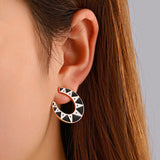 Gothic U-shaped Horseshoe Stud Earrings for Women Hip Hop Personality Spider Web Earrings Ins Fashion Jewelry Accesorios Mujer daiiibabyyy