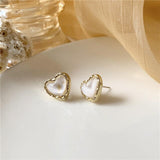 2022 new geometric contracted metal heart shape earrings for women, Korean temperament fashion jewelry wholesale party gifts daiiibabyyy