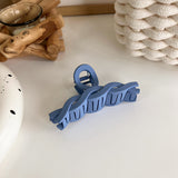 Vintage Klein Blue Hair Clips For Women Simple Geometric Matte Elegant Barrette Crab Hair Claws Hairpins Headwear Hair Accessori daiiibabyyy