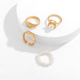 Daiiibabyyy 4pcs/set Vintage Pearl Spider Finger Rings Gold Punk Geometric Bread Heart Shape Rings For Women Party Jewelry Gift