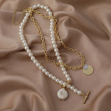 HUANZHI 2022 New Baroque Freshwater Natural Pearl Moonstone Pendant Necklace Geometric Irregular for Women Girls Party Jewelry daiiibabyyy