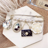 Vintage hanger camellia tassel chain pin brooch woman party flower number 5 brooches sweater accessories daiiibabyyy