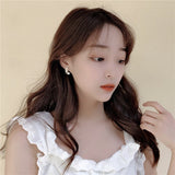 South Korean women sweet gentle temperament and character flower earrings stud earrings daiiibabyyy
