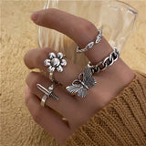 17KM Vintage Waves Cross Chain Rings Set For Women Punk Poker Infinity Flower Heart Finger Rings 2021 Trend Jewelry Party daiiibabyyy