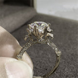 Daiiibabyyy Fashion Jewelry Women Engagement Ring Crystal Wedding Promise Crown Flower Rings for Women Jewelry Gifts