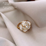 2021 New Elegant White Oil Dripping Camellia Rings For Woman Korean Fashion Flower Jewelry Party Girl's Sweet Rings Accessories daiiibabyyy