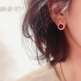 Stud Earrings for Women 2022 New Retro Crystal Pearl Round Earrings Without Ear Hole Clip Jewelry Accessories Wholesale daiiibabyyy