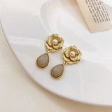 2022 new retro simple Hong Kong style camellia earrings stereo flowers earrings party jewelry gifts for Korean fashion women daiiibabyyy