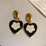 HUANZHI 2021 New S925 Enamel Dripping Flower Love Earrings Retro Geometric Metal Gold for Women Girls Travel Party Jewelry daiiibabyyy