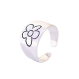 2021 Trendy Korean Style Flower Rings for Women Punk Vintage Plum Blossom Ring Small Daisy Flower Rings Party Couple R daiiibabyyy