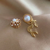Korean New Design Fashion Jewelry Exquisite Pearl Zircon Women Earrings Delicate Moon Horse Cute Animal Stud Earrings Wholesale daiiibabyyy