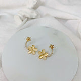 2022 New Korean Fine Fresh Flowers Temperament Women Earrings Sweet Contracted Joker Elegant Small Lovely Drop Earrings daiiibabyyy