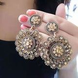 Gorgeous Silver Color Women Earrings Exquisite Carving Flower Inlaid Zircon Drop Earrings for Women Bridal Party Jewelry daiiibabyyy