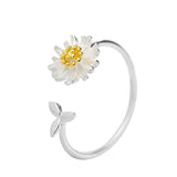 2021 Trendy Korean Style Flower Rings for Women Punk Vintage Plum Blossom Ring Small Daisy Flower Rings Party Couple R daiiibabyyy