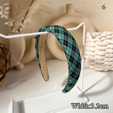 Green~The new olive greenplaid headband is simpleand versatile showing white hair accessories large leather large intestine ring daiiibabyyy