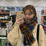 Fashion Women Long Shawl Winter Women Oil Painting Scarf British Retro Plaid Cashmere Scarf Warm Luxury Winter Women Scarves