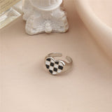 Vintage Checkerboard Finger Rings For Women Girls Punk Heart Black Geometric Metal Ring Party Gifts 2021 Trend Jewelry daiiibabyyy
