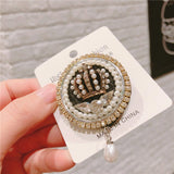 Vintage pearl pendant 5 pearls brooch luxury jacket flowers Lapel Pins Brooches Bow Fabric Jewelry for Women daiiibabyyy