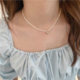 HUANZHI 2022 New Baroque Freshwater Natural Pearl Moonstone Pendant Necklace Geometric Irregular for Women Girls Party Jewelry daiiibabyyy