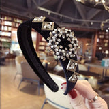 Daiiibabyyy INS Korean style of INS Vintage  new retro rhinestone pearl hair hoop wide gold velvet headband female dropshipping headbands