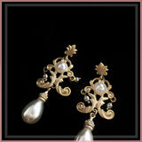 Palace vintage earrings frosted antique gold earrings lady tea party ladies earrings daiiibabyyy