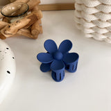 Vintage Klein Blue Hair Clips For Women Simple Geometric Matte Elegant Barrette Crab Hair Claws Hairpins Headwear Hair Accessori daiiibabyyy