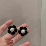 French Vintage Metal Matte Colorful Heart Stud Earrings 2022 Trend For Women Winter Simple Fashion Boucle d'oreille Ear Jewelry