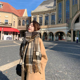 Winter Plaid Scarf Women's Thickened Couple Models Are Made of High-quality Cashmere Material Echarpe Femme Hiver Luxe daiiibabyyy