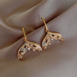 Korean New Design Fashion Jewelry Exquisite Pearl Zircon Women Earrings Delicate Moon Horse Cute Animal Stud Earrings Wholesale daiiibabyyy