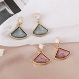 Korean small fresh geometric simple opal stud earrings, earrings for Internet celebrities and fashionable women, 2022 New daiiibabyyy