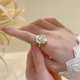 2021 New Elegant White Oil Dripping Camellia Rings For Woman Korean Fashion Flower Jewelry Party Girl's Sweet Rings Accessories daiiibabyyy