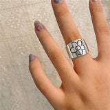 2022 New Korean Style Flower Rings for Women Punk Trendy Vintage Plum Blossom Ring Small Daisy Flower Rings Party Couple Rings daiiibabyyy