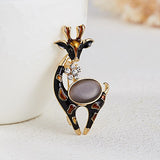 New Fashion Christmas Cute Small Deer Brooches for Women Men Sika Deer Xmas Elk Animal Brooch Pin Coat Lapel Pin Lovers Gift daiiibabyyy