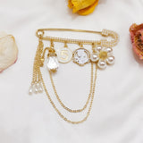 Vintage hanger camellia tassel chain pin brooch woman party flower number 5 brooches sweater accessories daiiibabyyy