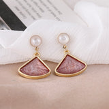 Korean small fresh geometric simple opal stud earrings, earrings for Internet celebrities and fashionable women, 2022 New daiiibabyyy